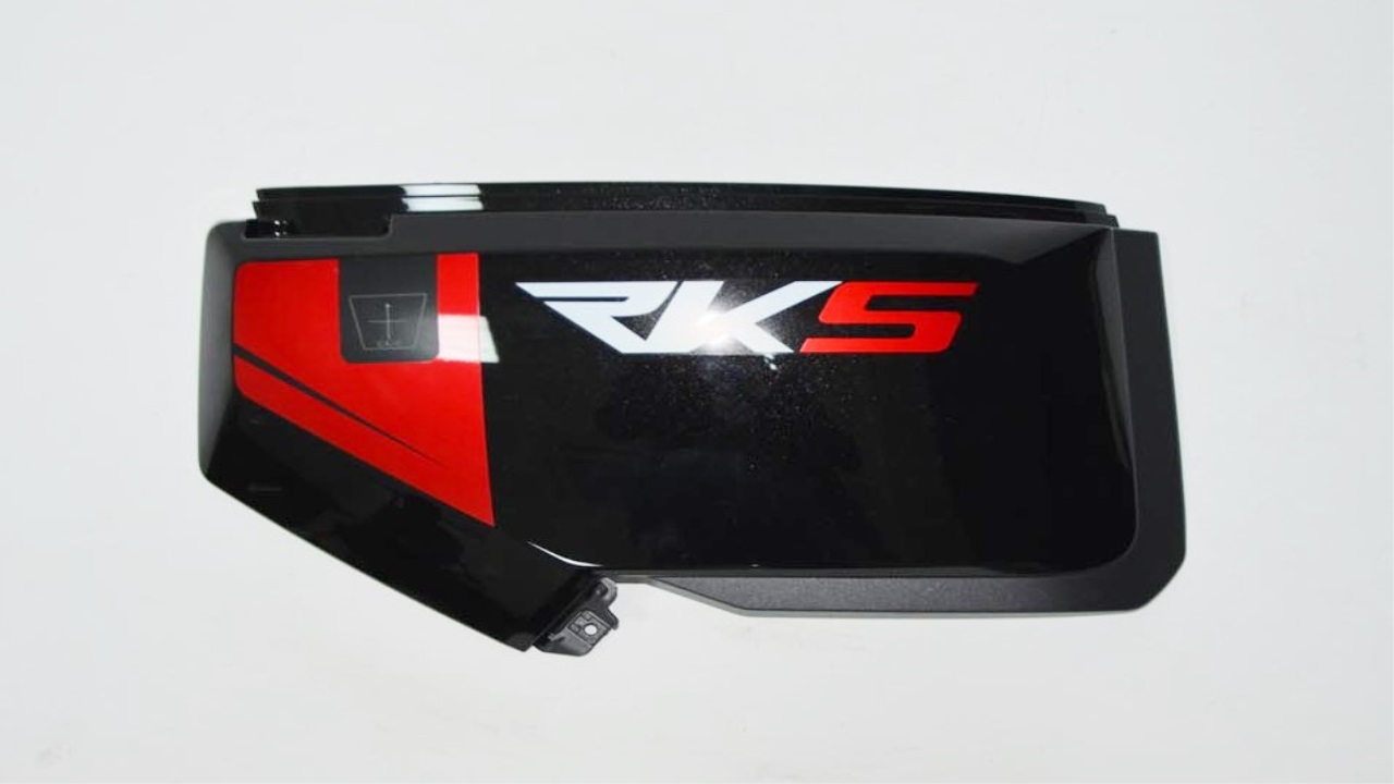 ARKA YAN PANEL SAĞ KIRMIZI (C-LİNE)